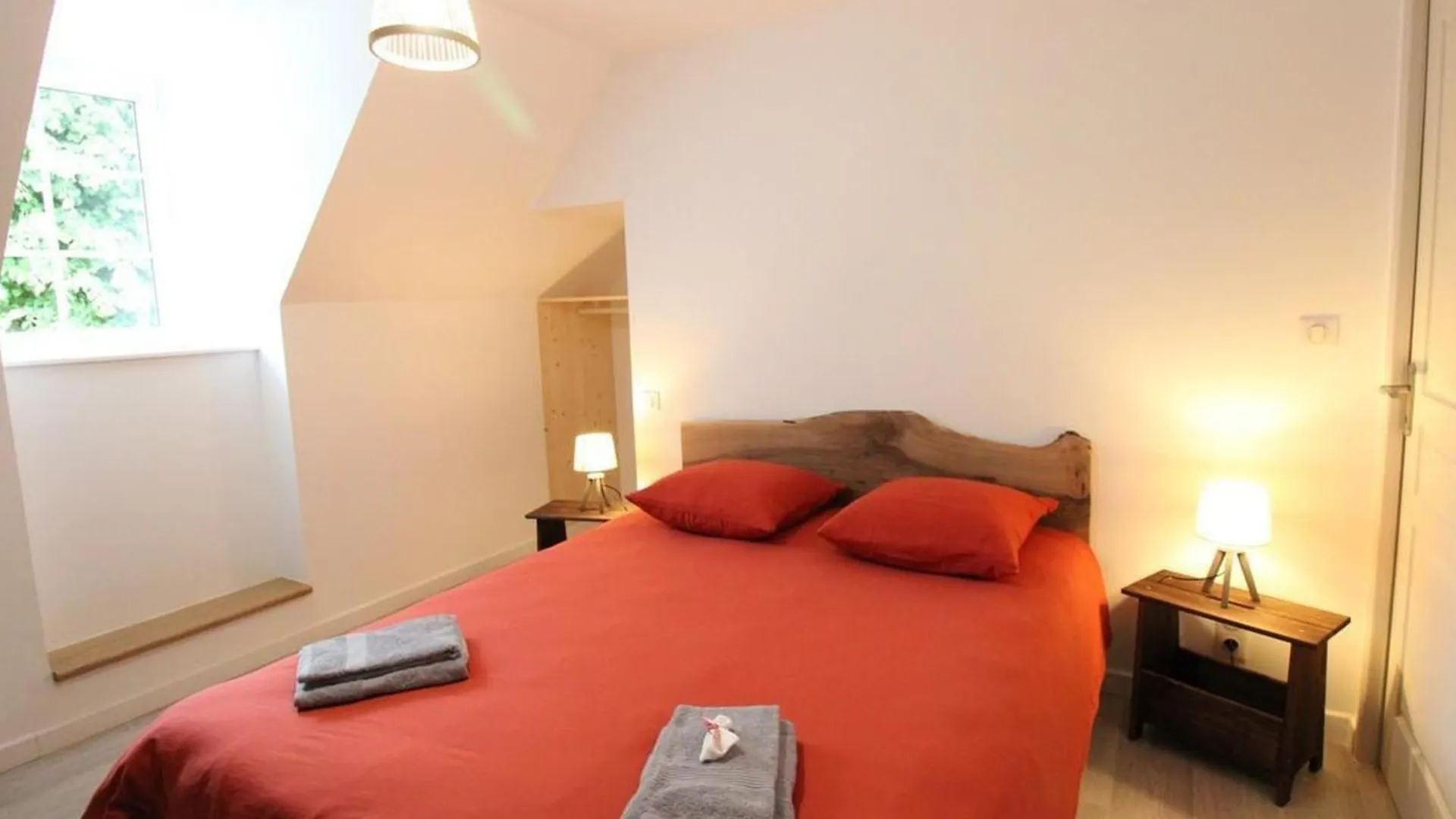 Holiday home Maison De Caractere Renovee Avec Jardin, Terrasse, Cheminee Et Equipements Modernes Au Coeur De La Chataigneraie - Fr-1-742-555 Villa Lapeyrugue France