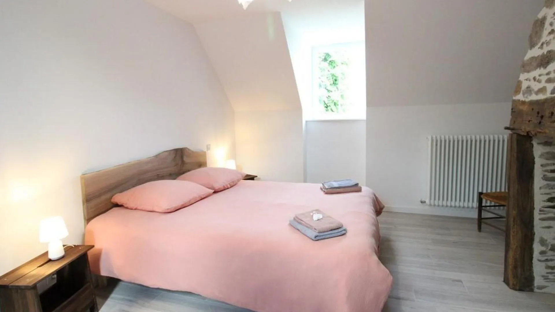 Holiday home Maison De Caractere Renovee Avec Jardin, Terrasse, Cheminee Et Equipements Modernes Au Coeur De La Chataigneraie - Fr-1-742-555 Villa Lapeyrugue