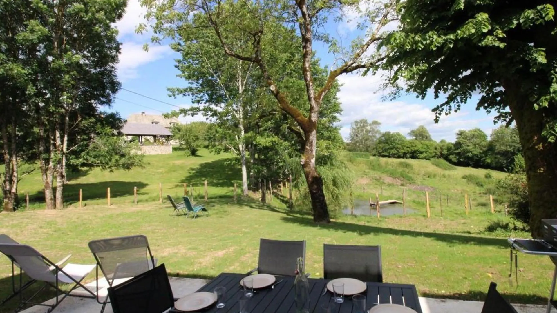 Maison De Caractere Renovee Avec Jardin, Terrasse, Cheminee Et Equipements Modernes Au Coeur De La Chataigneraie - Fr-1-742-555 Villa Lapeyrugue France