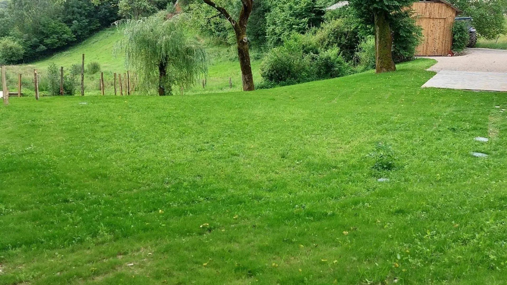 Maison De Caractere Renovee Avec Jardin, Terrasse, Cheminee Et Equipements Modernes Au Coeur De La Chataigneraie - Fr-1-742-555 Villa Lapeyrugue France